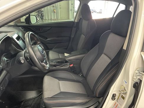 Used 2018 Subaru Crosstrek 2.0i Premium AWD/4WD image 9