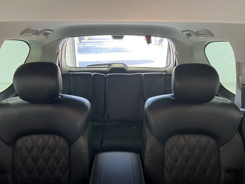 Used 2023 Nissan Armada Platinum w/ Captain's Chairs Package RWD image 31