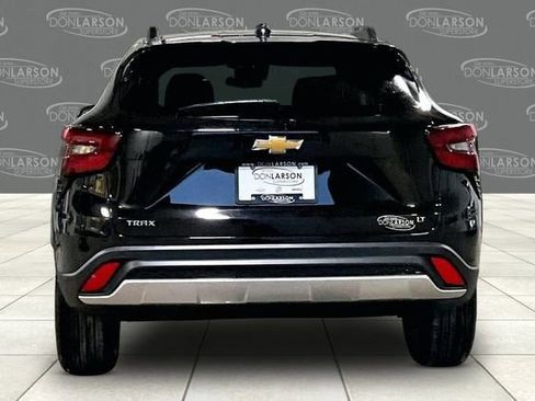 New 2026 Chevrolet Trax LT FWD image 4