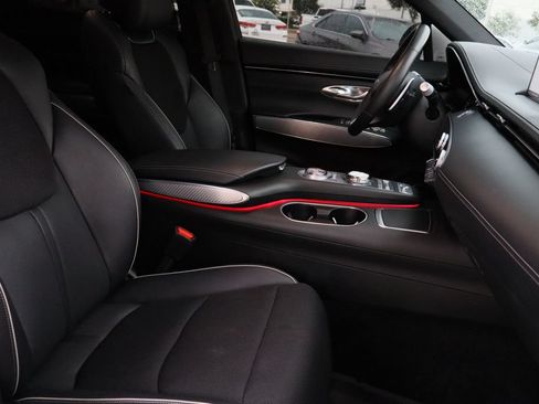 Used 2023 Genesis GV70 2.5T w/ Sport Prestige Package AWD/4WD image 27
