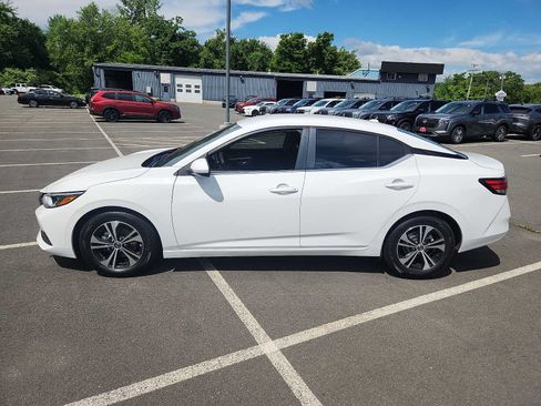 Certified 2023 Nissan Sentra SV FWD image 7