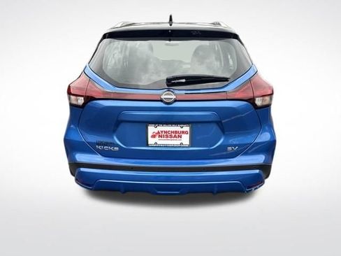 Used 2024 Nissan Kicks SV FWD image 6
