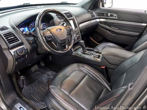 Used 2017 Ford Explorer Sport AWD/4WD image 14