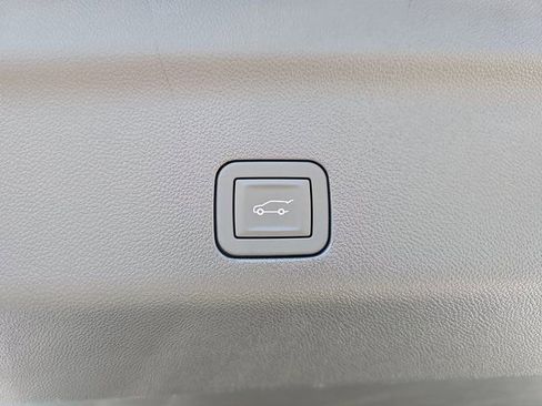 New 2026 Cadillac Escalade ESV Luxury w/ Touring Package image 15