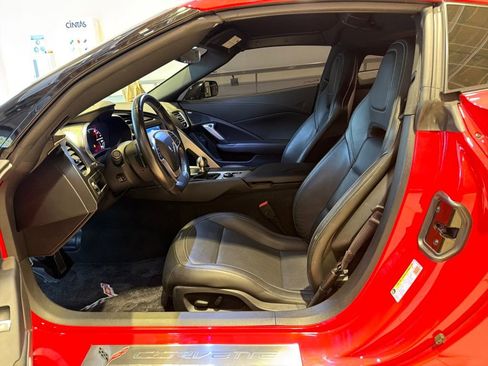 Used 2017 Chevrolet Corvette Stingray Coupe image 13