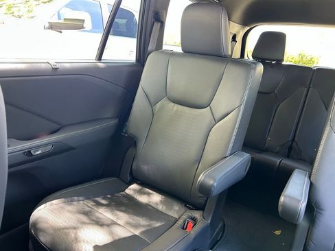 Used 2025 Lexus TX 500h AWD w/ Technology Package image 13