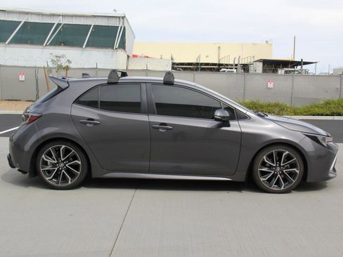 Used 2022 Toyota Corolla XSE w/ Carpet Mat Package (TMS) image 4