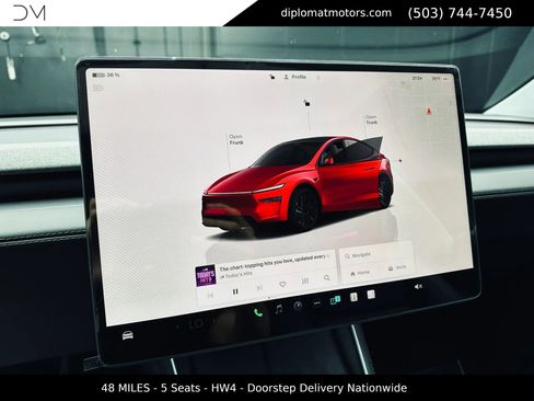 Used 2026 Tesla Model Y AWD image 31