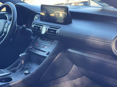 Used 2024 Lexus RC 350 F Sport image 27