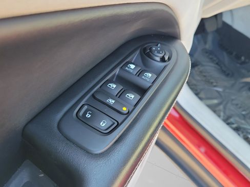 Used 2019 Jeep Compass Latitude image 20