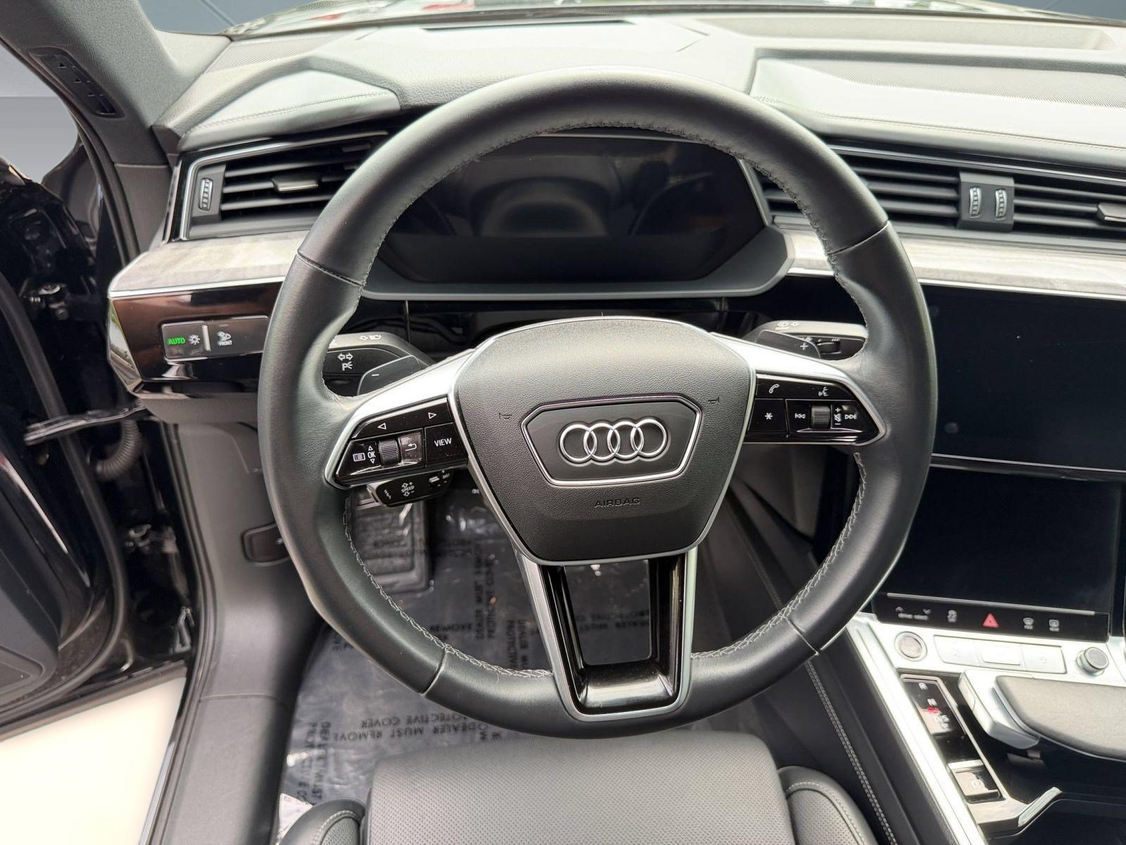 Certified 2024 Audi Q8 e-tron Prestige w/ Prestige Package AWD/4WD image 27
