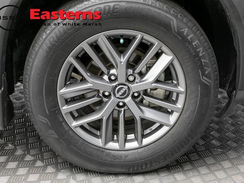 Used 2023 Nissan Rogue S FWD image 30