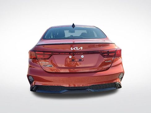 Used 2023 Kia Forte GT-Line w/ GT-Line Technology Package FWD image 6