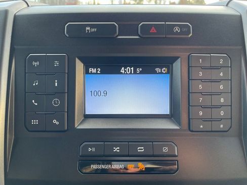 Used 2018 Ford F150 XLT w/ XTR Package image 21