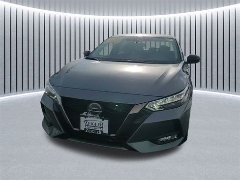 Used 2020 Nissan Sentra SR image 18