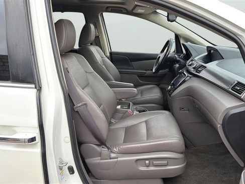Used 2015 Honda Odyssey EX-L image 13