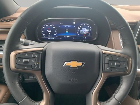 Used 2022 Chevrolet Tahoe High Country AWD/4WD image 10