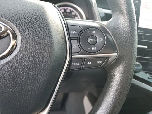 Used 2023 Toyota Camry LE image 30