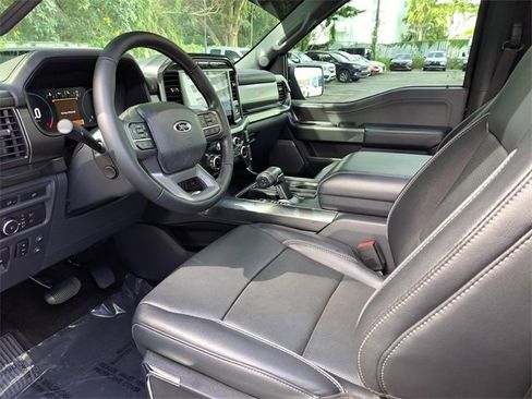 Used 2022 Ford F150 Lariat w/ Equipment Group 502A High image 11