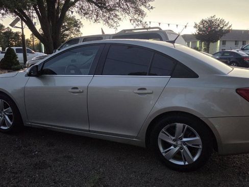 Used 2014 Chevrolet Cruze Diesel FWD image 4
