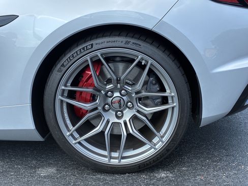 Used 2026 Chevrolet Corvette Z06 RWD image 10