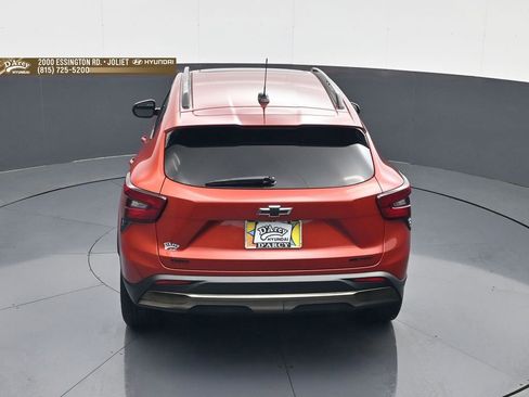 Used 2024 Chevrolet Trax ACTIV w/ Sunroof Package FWD image 18