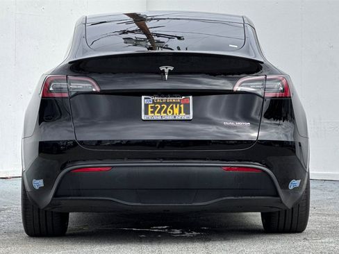 Used 2020 Tesla Model Y Performance image 5