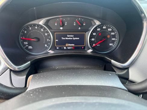 Used 2020 Chevrolet Equinox LT FWD image 12