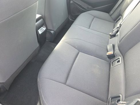 Used 2025 Toyota Corolla LE image 10