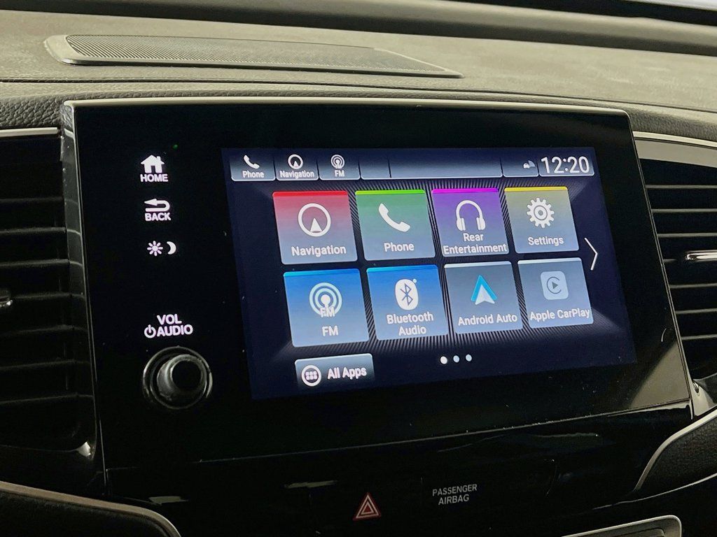 Used 2021 Honda Pilot Touring image 13
