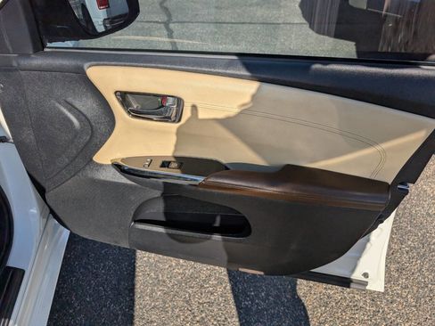 Used 2014 Toyota Avalon XLE Premium image 38