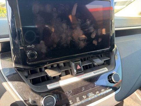 Used 2024 Toyota Corolla LE image 20