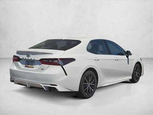Certified 2024 Toyota Camry SE FWD image 5