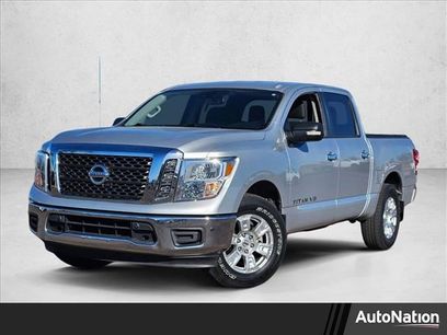 Used 2018 Nissan Titan SV w/ SV Convenience Package