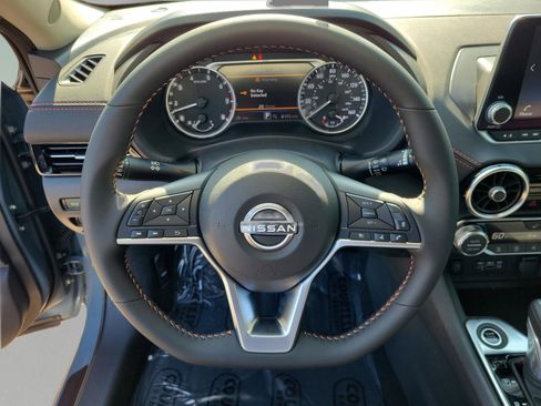 New 2025 Nissan Sentra SR image 23