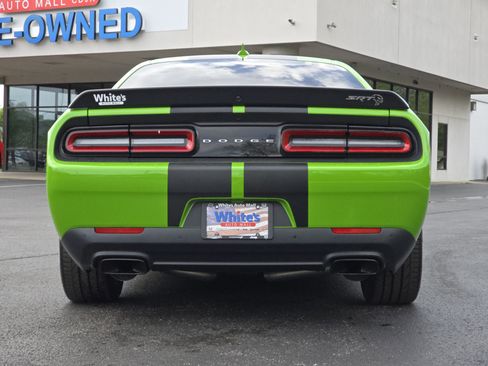 Used 2017 Dodge Challenger SRT Hellcat image 19