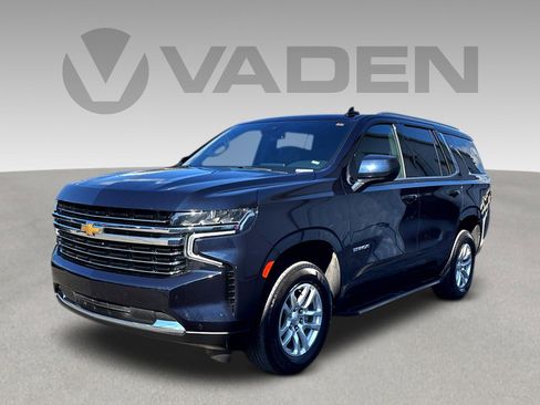 Used 2024 Chevrolet Tahoe LT image 3