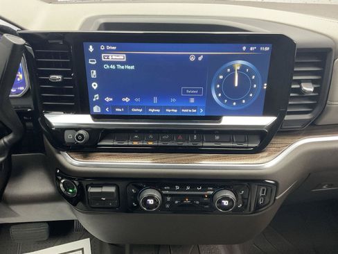 Certified 2026 Chevrolet Silverado 1500 RST w/ RST Select Package AWD/4WD image 15