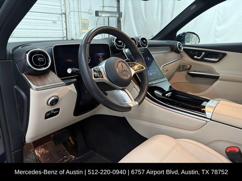 Certified 2024 Mercedes-Benz GLC 300 image 10