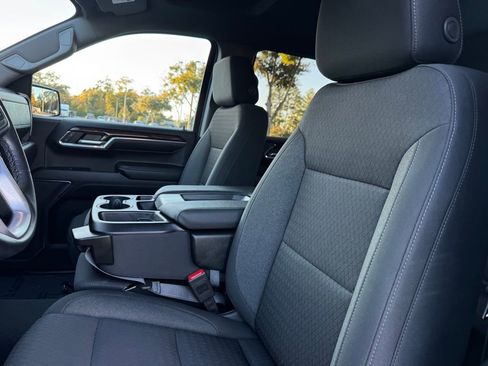 Used 2024 GMC Sierra 1500 SLE image 36