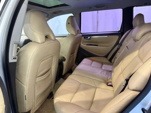 Used 2005 Volvo V70 R image 35
