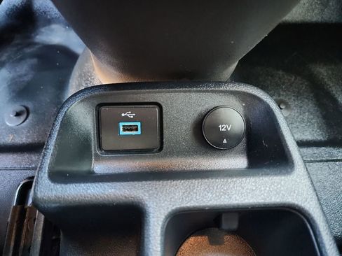 Used 2022 Ford Transit Connect XL image 31