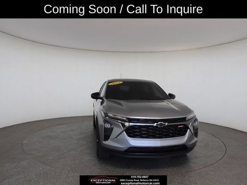 Used 2024 Chevrolet Trax RS w/ Driver Confidence Package FWD image 5