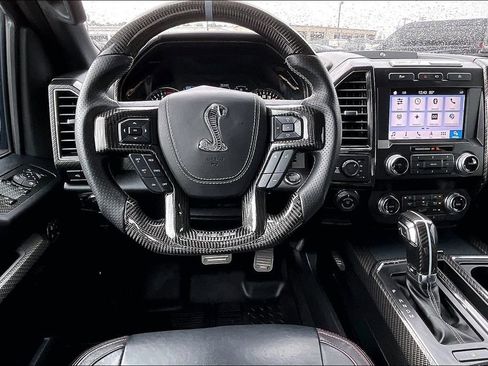 Used 2019 Ford F150 Lariat w/ Equipment Group 502A Luxury AWD/4WD image 8