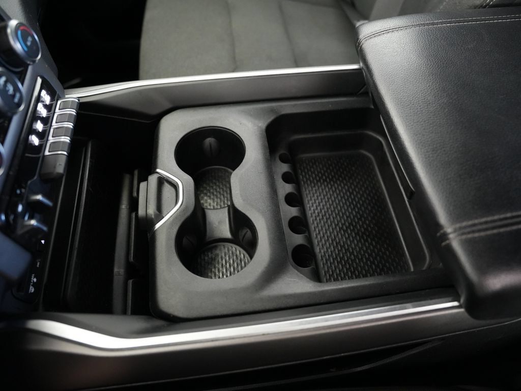 Used 2019 RAM 1500 Big Horn AWD/4WD image 30