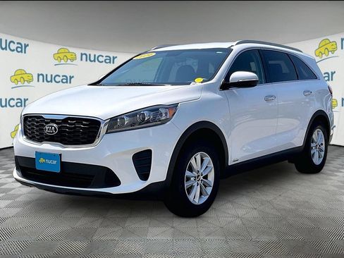 Used 2019 Kia Sorento AWD w/ LX Convenience Package image 3
