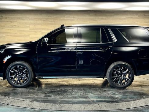 Used 2024 Chevrolet Tahoe Premier AWD/4WD image 14