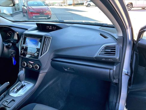 Used 2021 Subaru Crosstrek 2.0i image 13