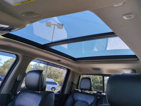 Used 2019 RAM 1500 Laramie image 20