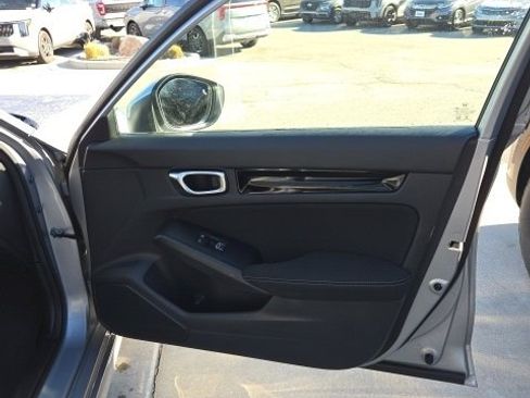 Used 2022 Honda Civic EX image 31